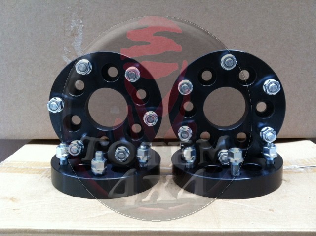 Separadores de ruedas Snake 3cm Nissan Navara D40 6x114.3 Conversores a tornilleria Nissan 6x139,7