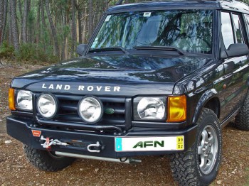 Paragolpes frontal c/base Land Rover Discovery TD5