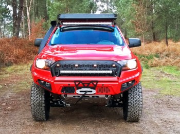 Paragolpe delantero c/base y faros integrados Ford Ranger 2012-2022