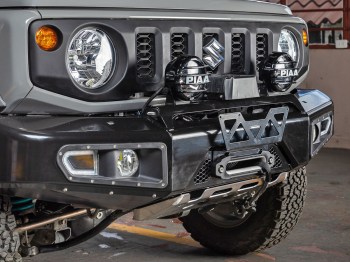 Paragolpes frontal c/base,y faros integrados , Suzuki JIMNY (2018-)