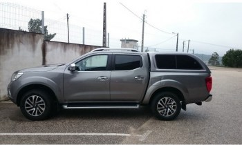 Hard Top Snake Nissan Navara D23 NP300 con ventanas correderas 