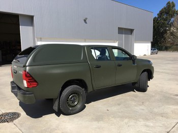 Hard Top Snake Toyota Hilux Revo sin ventanas 